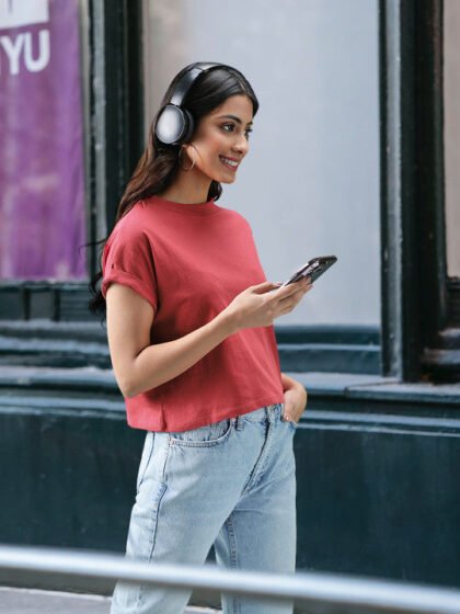 Women Pink Boxy Fit Solid Round Neck Crop T-shirt