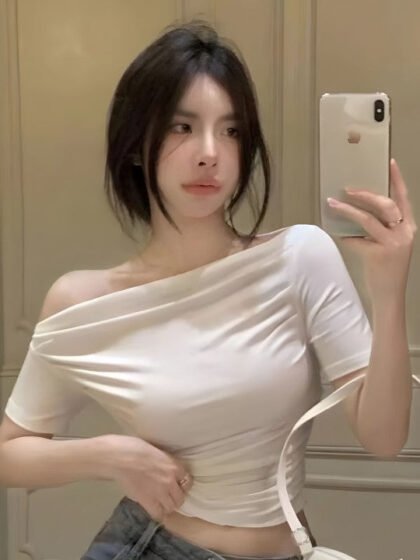 Women Boat Neck Short Sleeves Crop Top