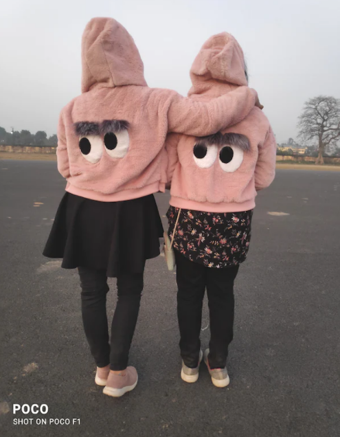 Women Pink Faux Fur Cropped Hooded Sweatshirt - Image 2
