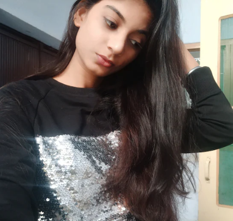 Women Black Sequinned Sweatshirt - Image 4