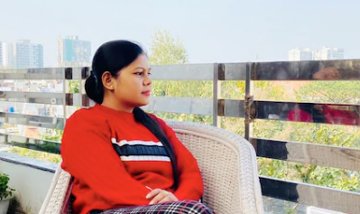 Women Acrylic Red & White Self-Striped Pullover Sweater - Image 11