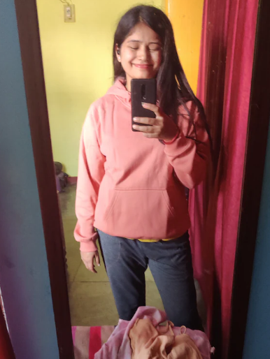 Women Peach-Coloured Solid Hooded Sweatshirt - Image 4