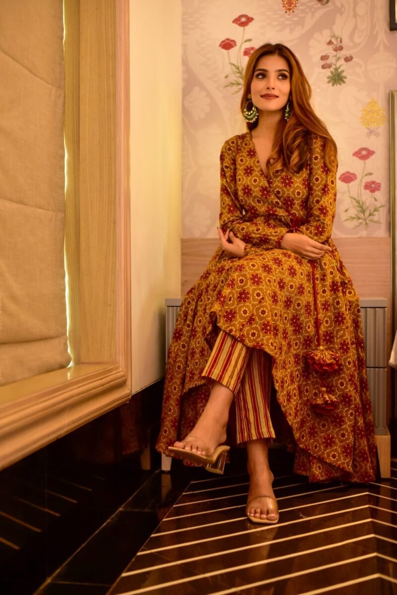 aarna mustard cotton suit - Image 4