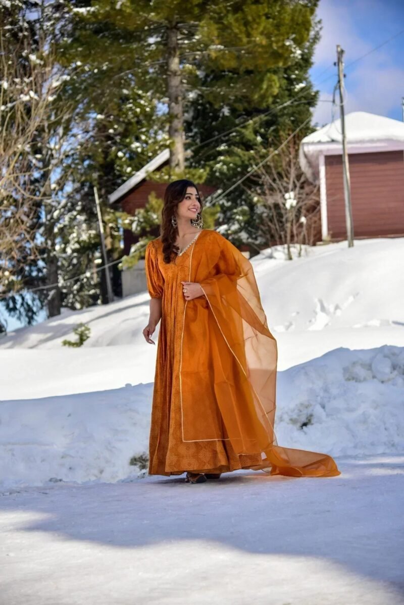 vibrant mustard maxi set - Image 4