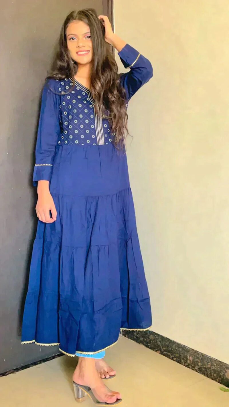 KesariyaVanity Embroidered Gown Suit - DEAL - Image 4