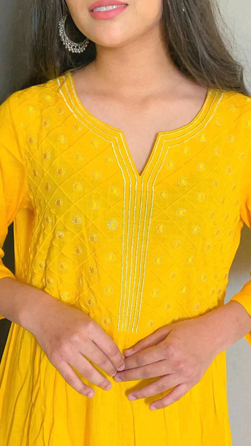 KesariyaVanity Embroidered Gown Suit - DEAL - Image 5