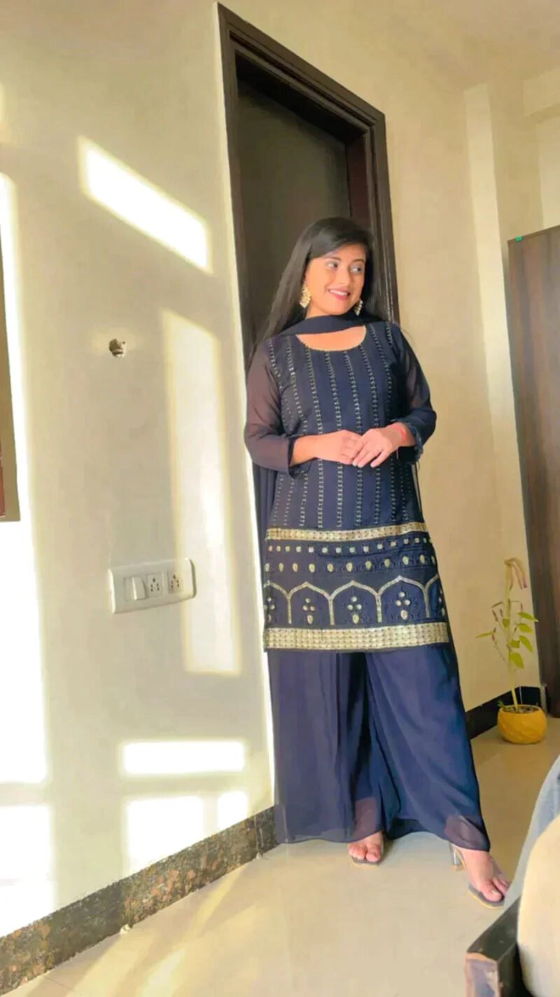 KesariyaVanity Designer Must Have Black Festive Suit Set - Image 2