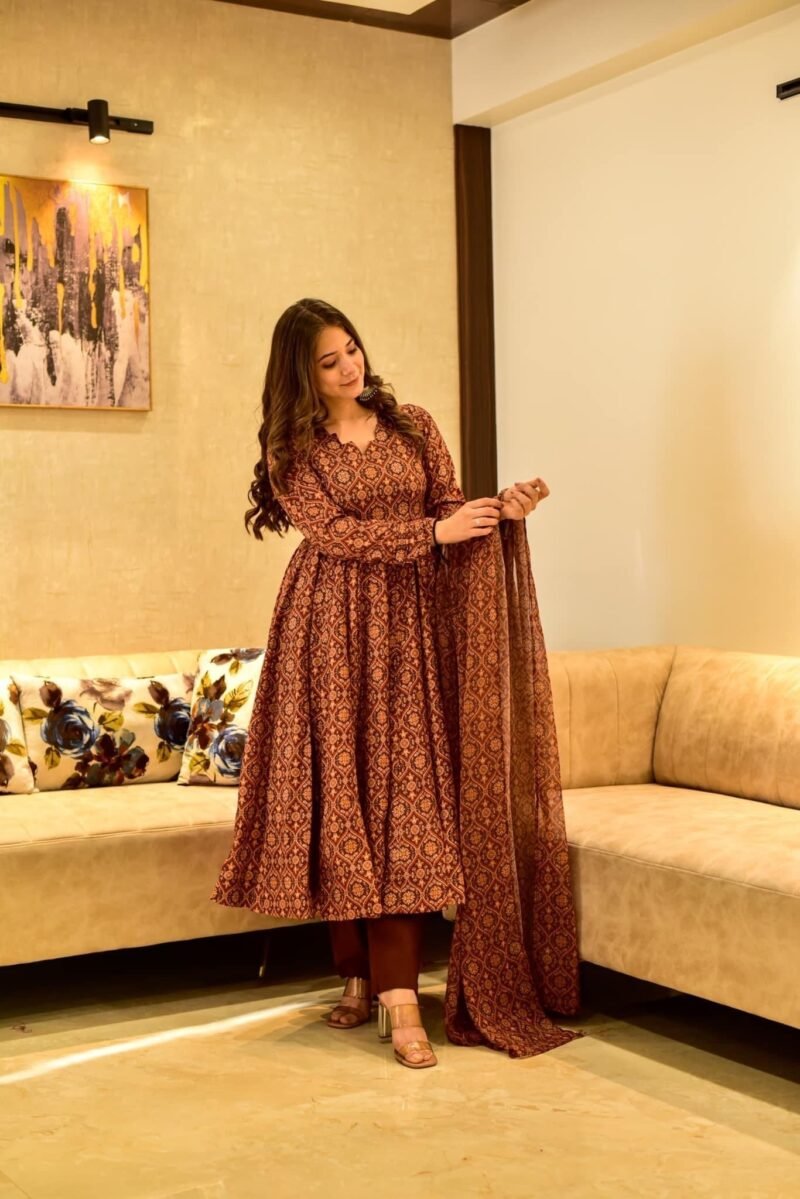 blazing brown muslin suit set - Image 4
