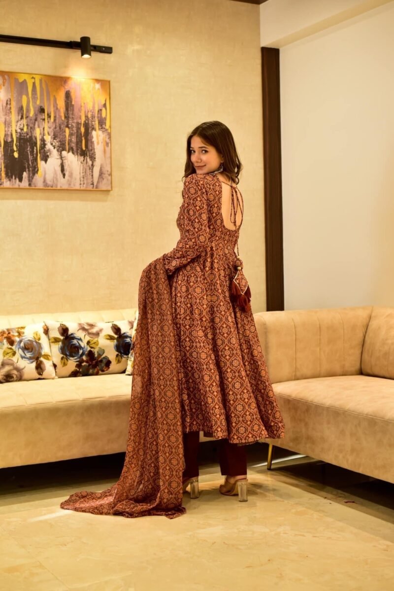 blazing brown muslin suit set - Image 2