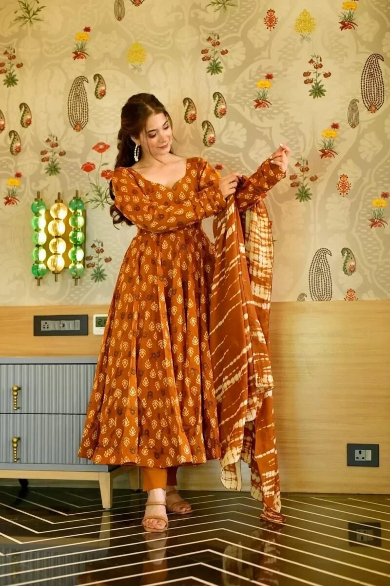 surajmukhi mustard suit set - Image 4